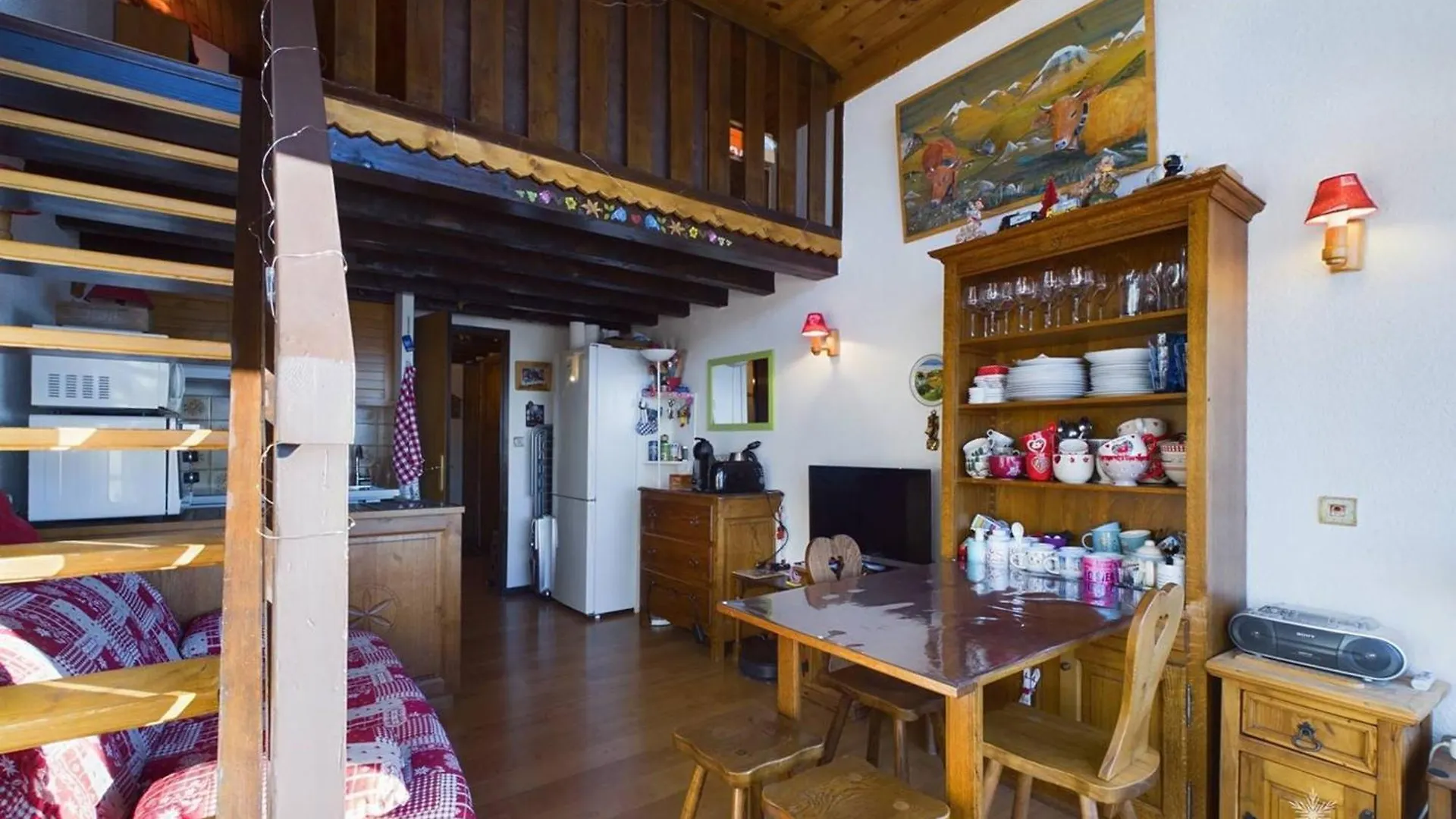 Studio Avec Mezzanine Pour 4 Pers, Proche Commerces Et Remontees - Fr-1-398-677 Montvalezan Appartement